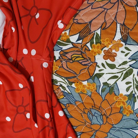 Disney parks red bow and polka-dot minnie leggings - Picture 10 of 12